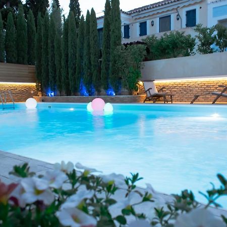 ספצס Armata Boutique Hotel מראה חיצוני תמונה