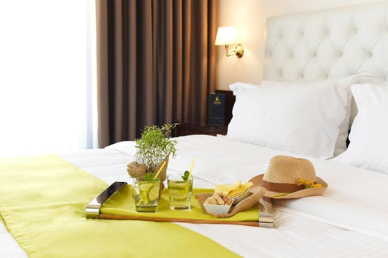 ספצס Armata Boutique Hotel מראה חיצוני תמונה
