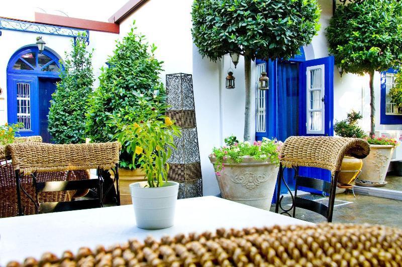 ספצס Armata Boutique Hotel מראה חיצוני תמונה